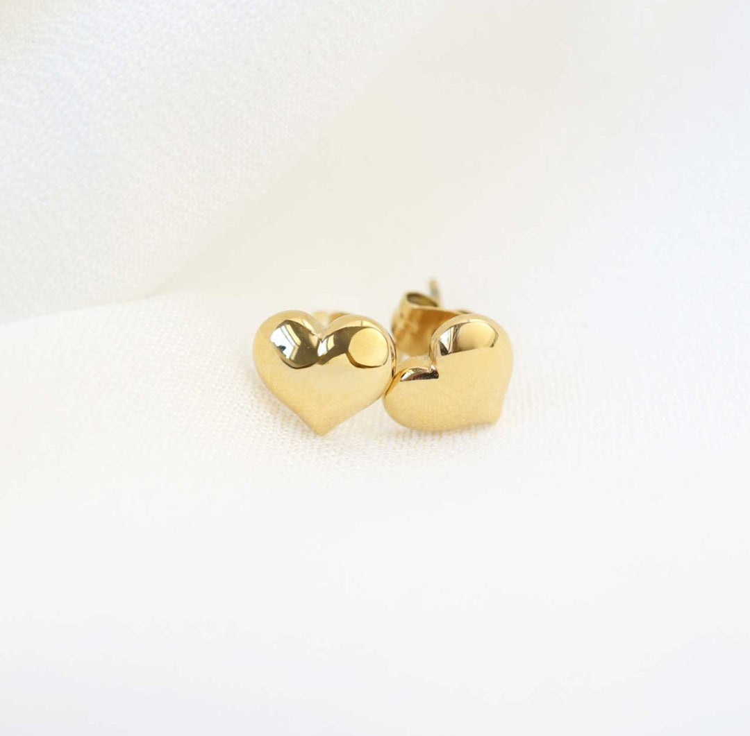 GWP - Celestial Amour Heart Studs