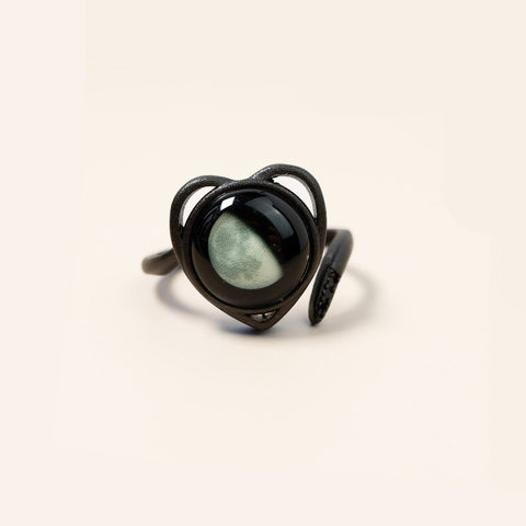 Luna Love Ring in Black Matte