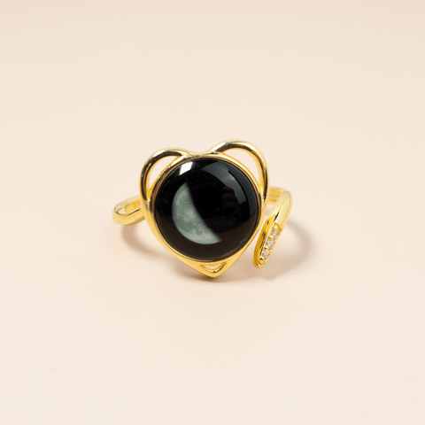 Luna Love Ring in Gold