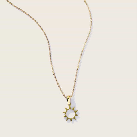 Solé Necklace in Gold